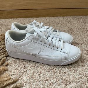 Nike blazer low women 7.5